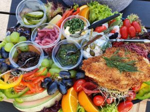 Spis ude hjemme - støt lokalt med take away