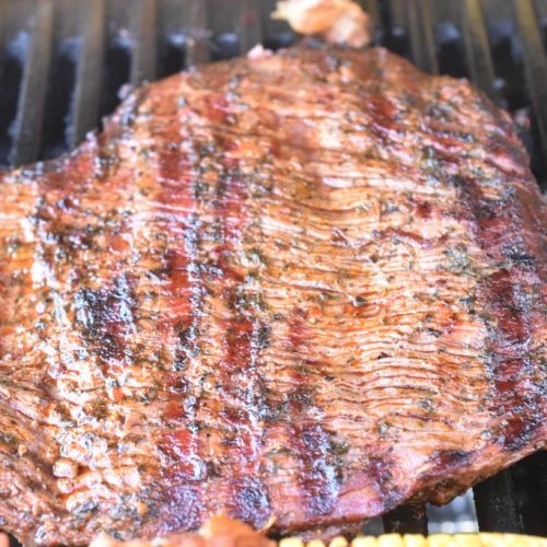Flanksteak på grill - marineret. Nem grillmad