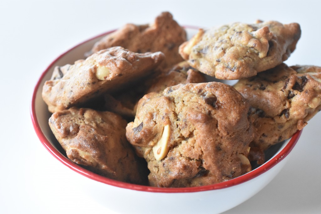 Peanutbutter cookies med chokolade opskrift