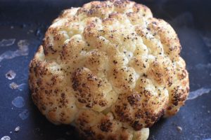 Blomkål i ovn - helstegt med smør 