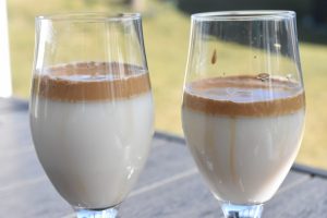 DSC_1480 • nogetiovnen.dk Iskaffe med Bailey - nem Dalgona kaffe opskrift