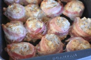 Fattigmands tournedos med bacon i flødesovs