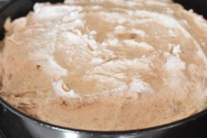 Tvebakkekage - makronkage med tvebakker