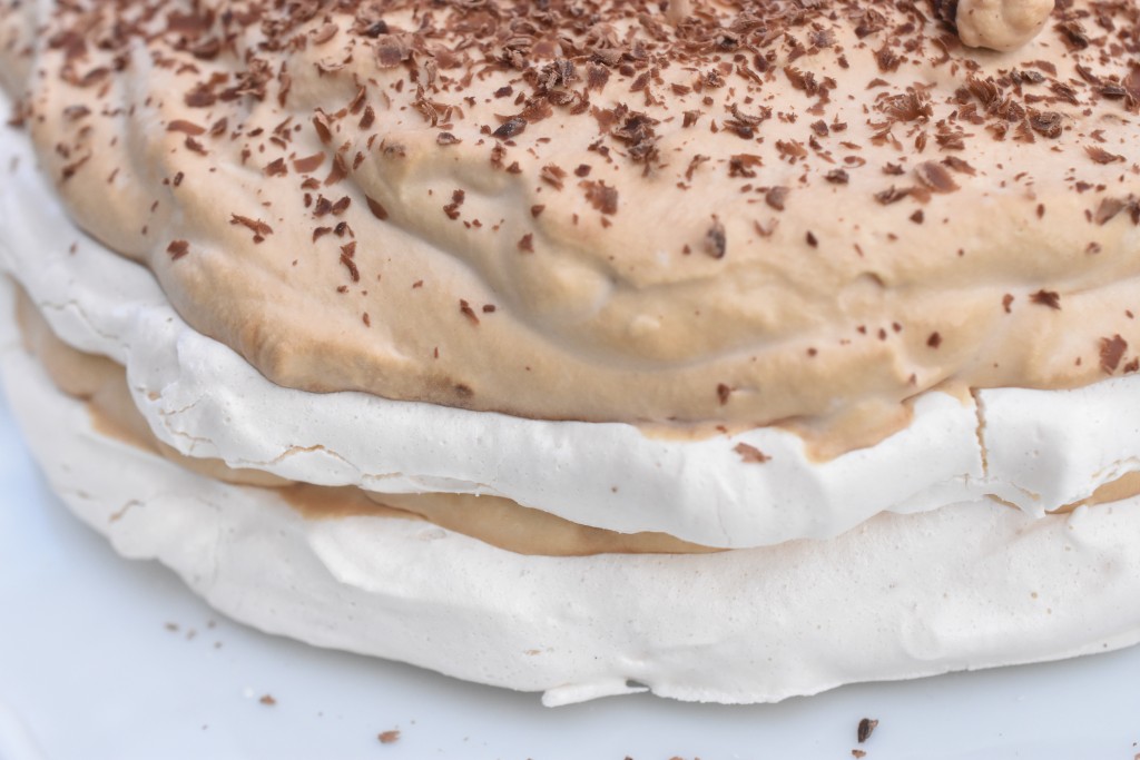 Kaffeskum - flødeskum med kaffesmag til kage