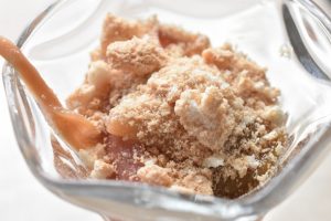 Rabarbertrifli med makroner - nem dessert
