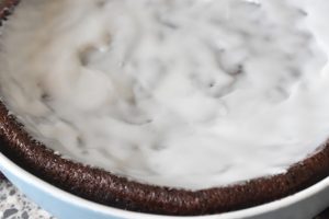 Chokoladekage med kærnemælk nem opskrift