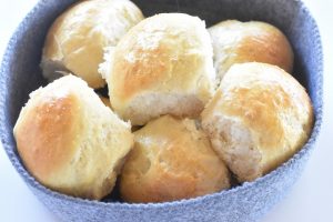 Kærnemælksboller - boller med kærnemælk