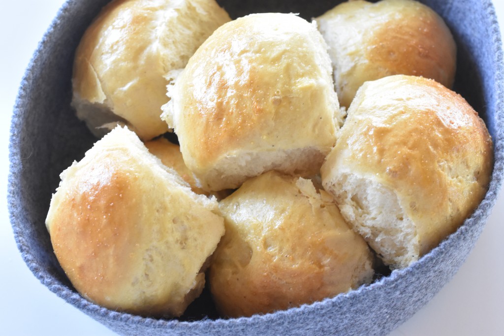 Kærnemælksboller - boller med kærnemælk