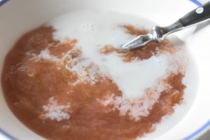 Rabarbergrød - nem opskrift med Maizena 