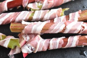 Rabarber med bacon opskrift til grill eller ovn