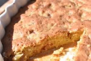 Makronkage med rabarber nem kage opskrift