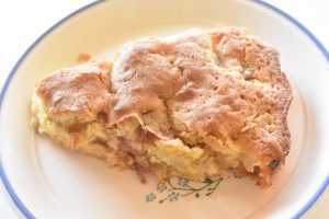 Makronkage med rabarber nem kage opskrift