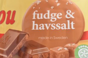 Jordbærkage med makroner - no bake cake