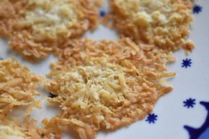 DSC_1078 • nogetiovnenstaging.com Sprøde parmesanchips
