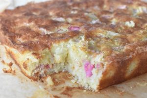 Kokoskage med rabarber nem lækker opskrift 