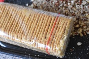 Tuc kage - opskrift med nødder og chokolade