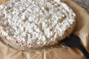 Tuc kage - opskrift med nødder og chokolade