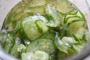 Syltede agurker - opskrift på nem agurkesalat