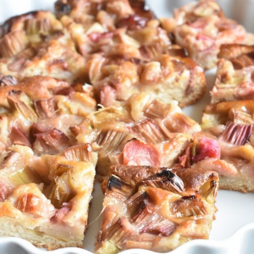 Rabarberkage i bradepande uden æg & smør