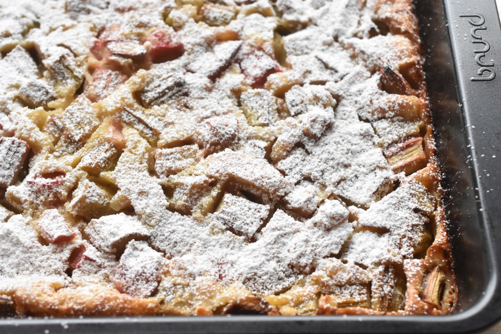 Clafoutis med rabarber - rabarberkage opskrift