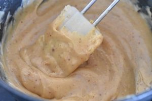 Dulce de leche karamel af kondenseret mælk 