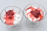 DSC_2758 • nogetiovnen.dk Skyr dessert med Bastogne & jordbær kompot