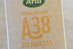 DSC_0046 • nogetiovnen.dk Boller uden gær - grove scones med tykmælk