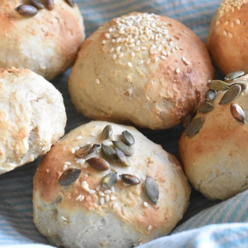 Boller uden gær - grove scones med tykmælk