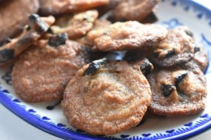 Lakridssmåkager med lakridspulver - opskrift