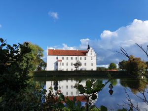Hilsen og efterårsglimt til dig fra sommerhuset