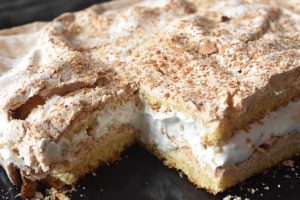 DSC_0278 • nogetiovnen.dk Guldkage i bradepande - guldlagkage opskrift