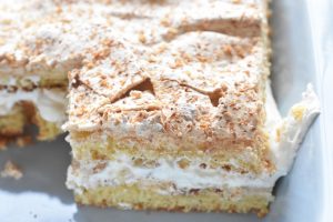 DSC_0285 • nogetiovnen.dk Guldkage i bradepande - guldlagkage opskrift