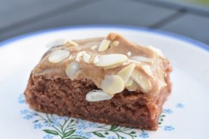 Chokoladekage med kaffecreme nem opskrift