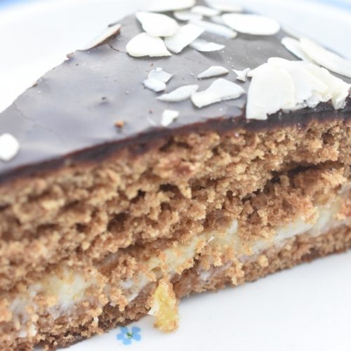 Sirupskage med smørcreme og appelsin