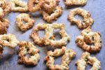 Kokoskranse - lækre vaniljekranse med kokos