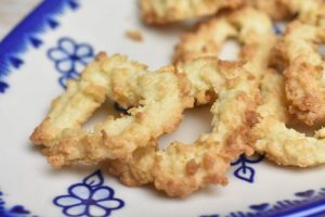 Kokoskranse - lækre vaniljekranse med kokos