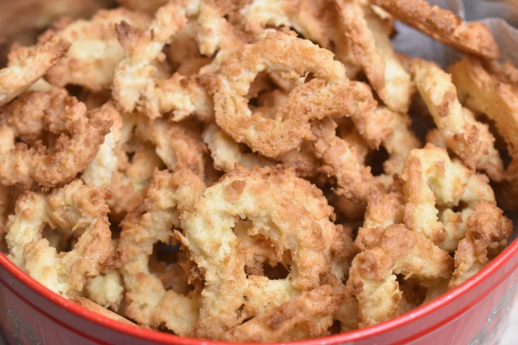 Kokoskranse - lækre vaniljekranse med kokos