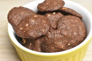 DSC_0853 • nogetiovnen.dk Chokolade cookies med marcipan & Amaretto