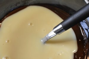 Fudge med chokolade & Baileys - chokoladefudge