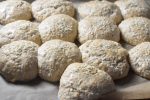 Boller med hvidøl - sprøde brød med nisseøl
