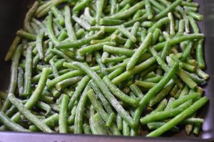 Bønnefritter med sesam - grønne bønner i ovn