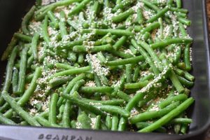 DSC_1902 • nogetiovnen.dk Bønnefritter med sesam - grønne bønner i ovn