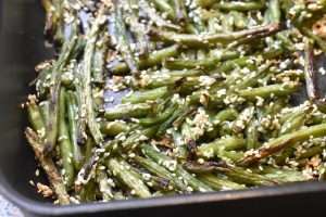 DSC_1911 • nogetiovnen.dk Bønnefritter med sesam - grønne bønner i ovn