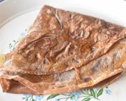 Chokolade pandekager med kakaomælk