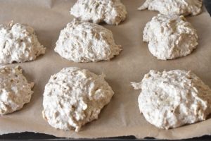 Koldhævede æbleboller - grove. Nem opskrift