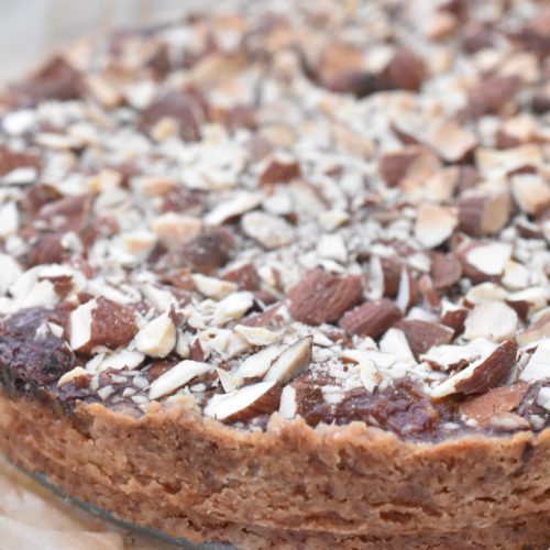 Mandelkage med karamel - nem lækker kage