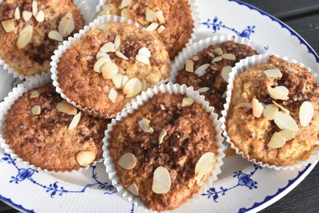 Havremuffins med æble og kanel - nem opskrift