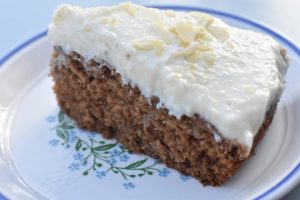 Squashkage med ostecreme - lækker opskrift 