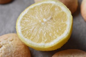 Rebildboller - små citronkager med citronglasur