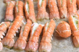 Jomfruhummerhaler i ovn med hvidløgssmør 